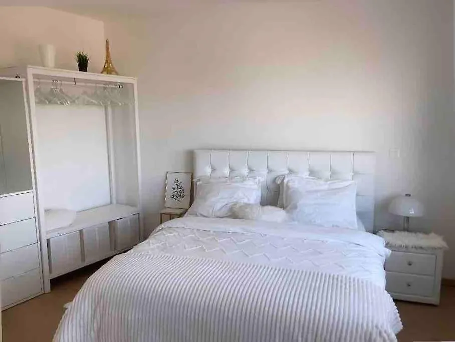 Luxury Apartment With Stunning View & Free Parking Brussels