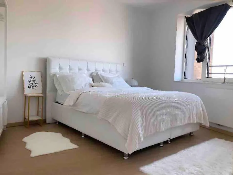 Luxury Apartment With Stunning View & Free Parking Brussels