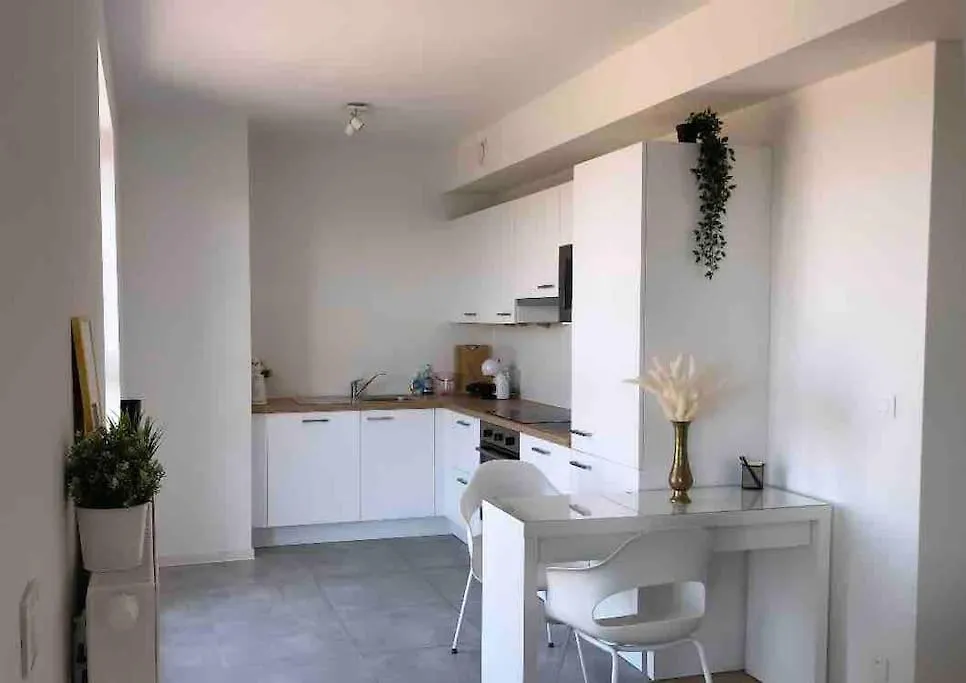 Luxury Apartment With Stunning View & Free Parking Brussels
