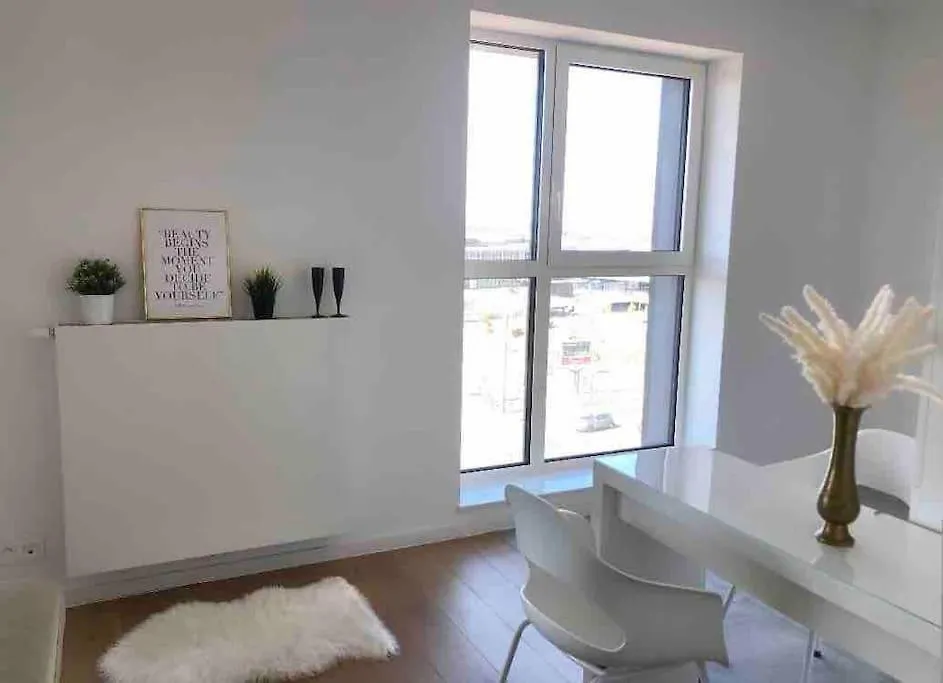 Luxury Apartment With Stunning View & Free Parking Brussels